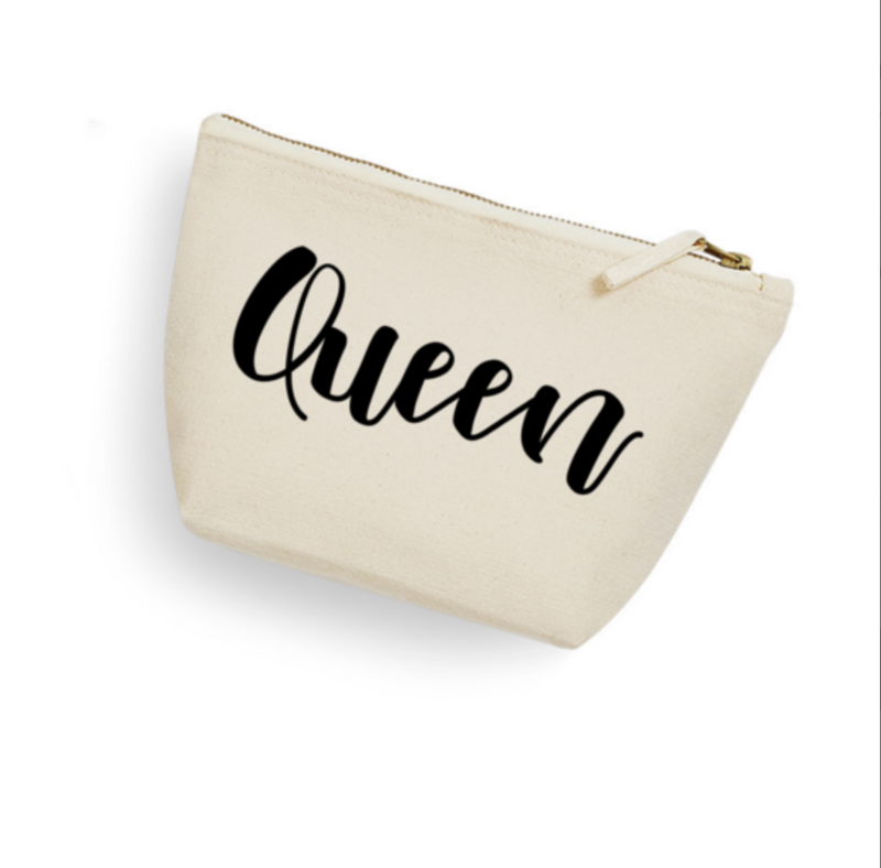 Exceptional Queen Canvas Pouch